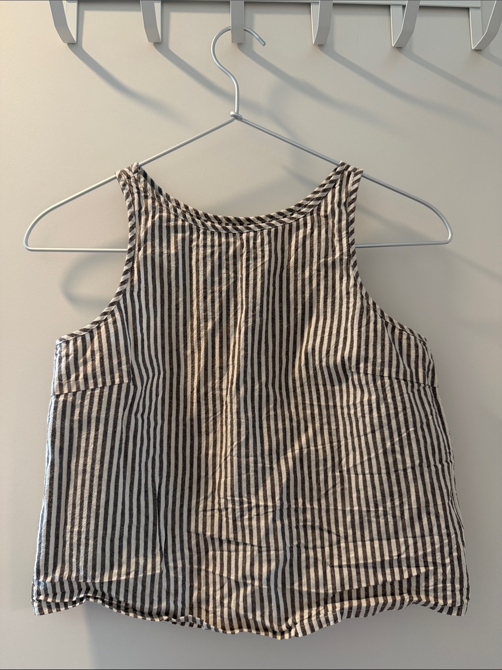 Amazon Black and White Striped Sleeveless Tank Top